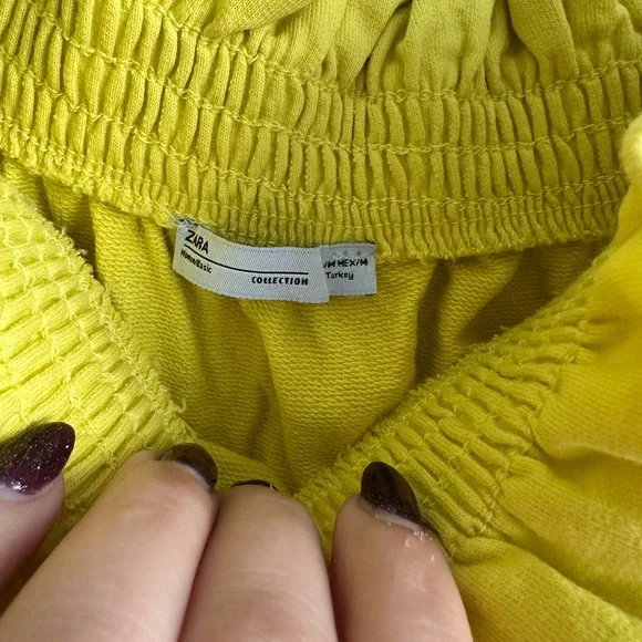 Zara Vibrant Yellow Ruffle Top - Picture 2 of 3